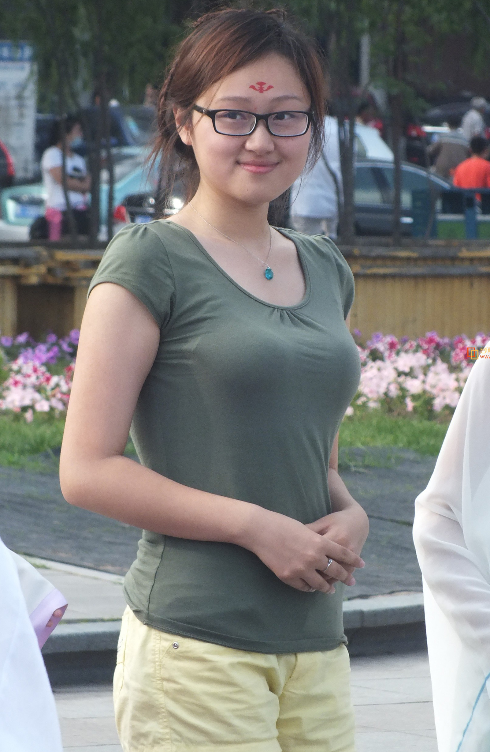 15121010355351.jpg