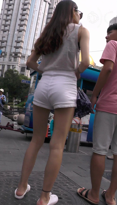 【视频】一个举步轻摇的新潮典雅穿扮圆臀女神[DJ-38FY]