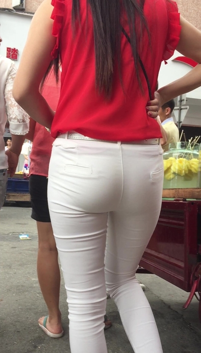 【视频】一位双瞳剪水的时髦清雅穿扮紧臀女生[WI-PN5Z]