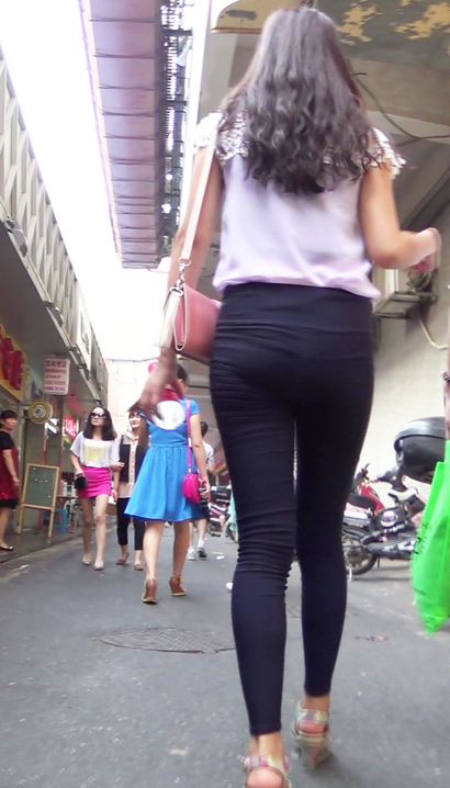【视频】一位温香艳玉的气质优雅装束宽臀女神[OP-340W]